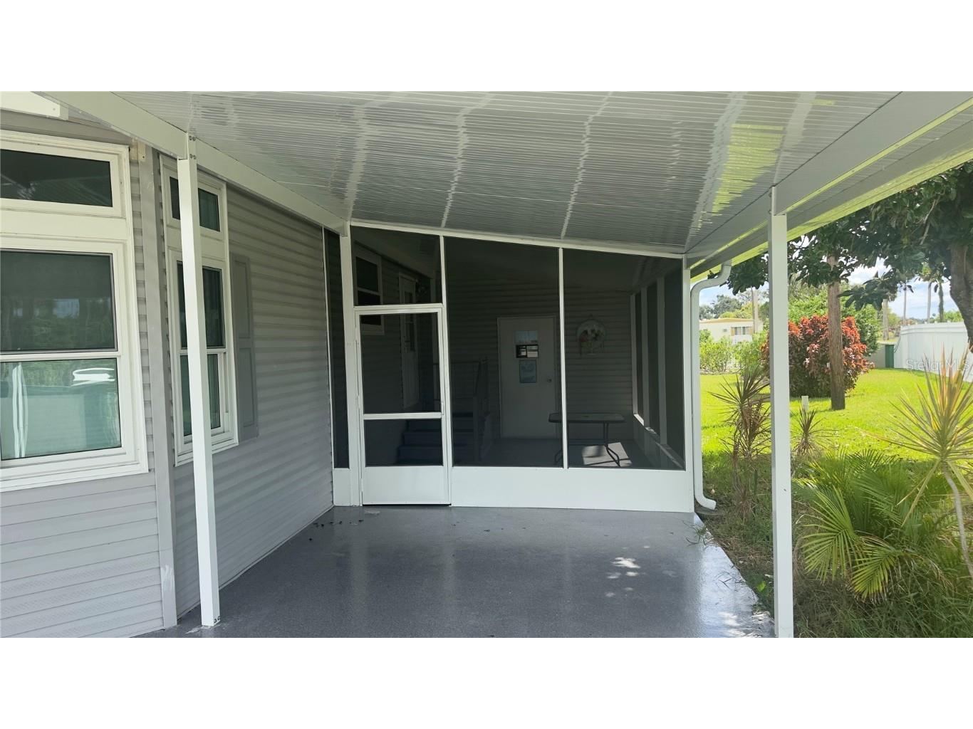 165 Lakeview Drive Palmetto FL 34221 A4666712 image6