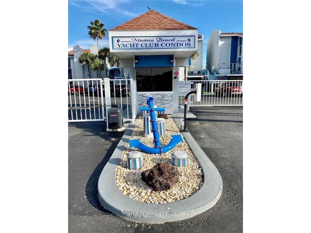 165 Medallion Boulevard #C Madeira Beach FL 33708 TB8453641 image1