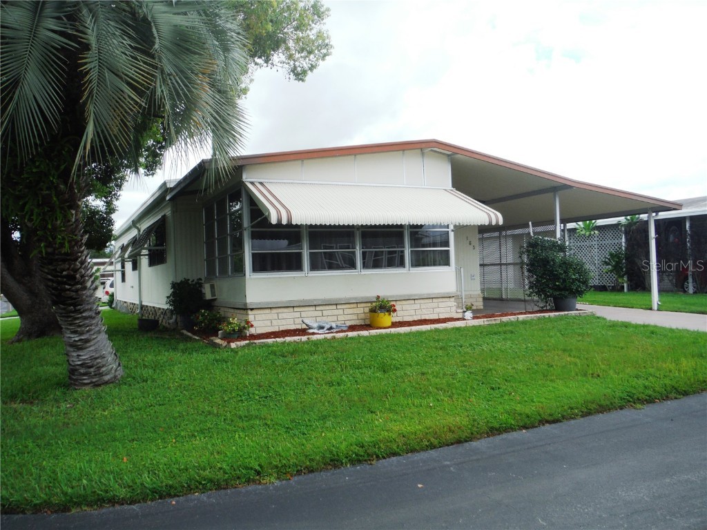 165 Pinewood Terrace #108 Safety Harbor FL 34695 TB8421819 image2
