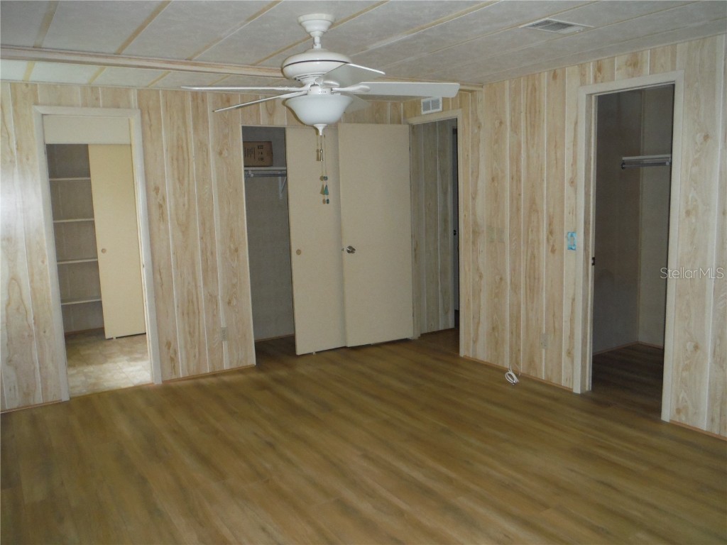 165 Pinewood Terrace #108 Safety Harbor FL 34695 TB8421819 image23