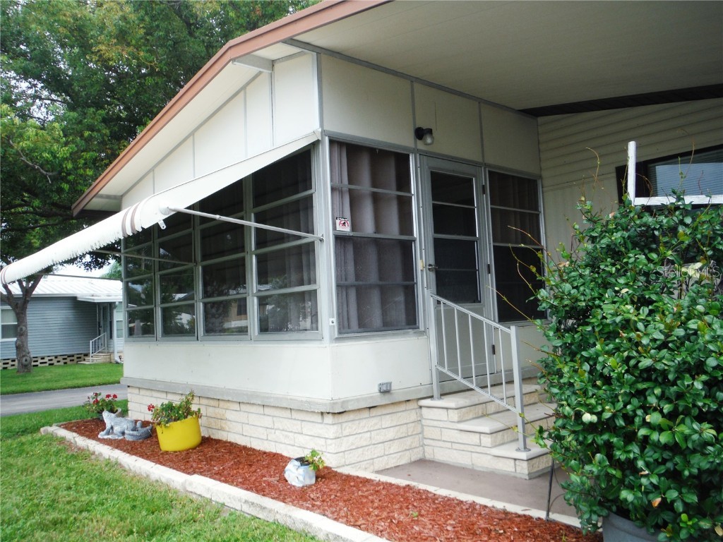 165 Pinewood Terrace #108 Safety Harbor FL 34695 TB8421819 image39