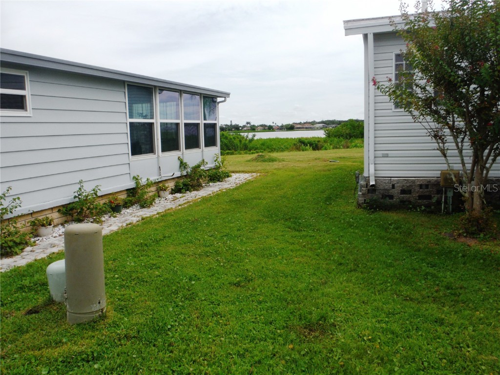 165 Pinewood Terrace #108 Safety Harbor FL 34695 TB8421819 image40