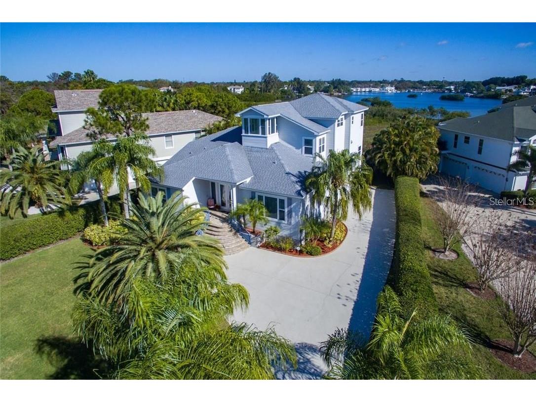 165 Sanctuary Drive Crystal Beach FL 34681 - SUTHERLAND BAYOU U8228086 image1