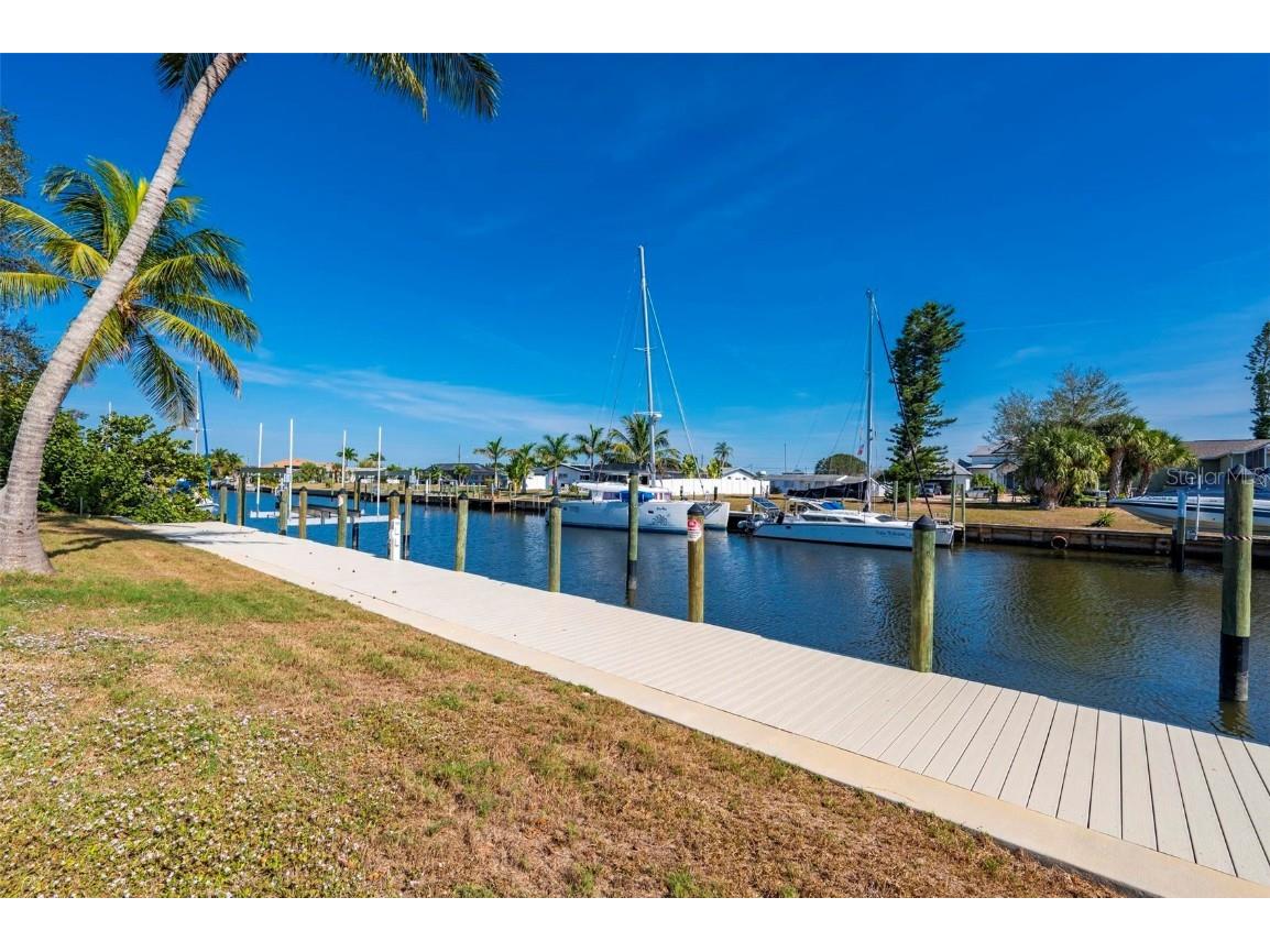 165 Small Street SE Port Charlotte FL 33952 C7518745 image8