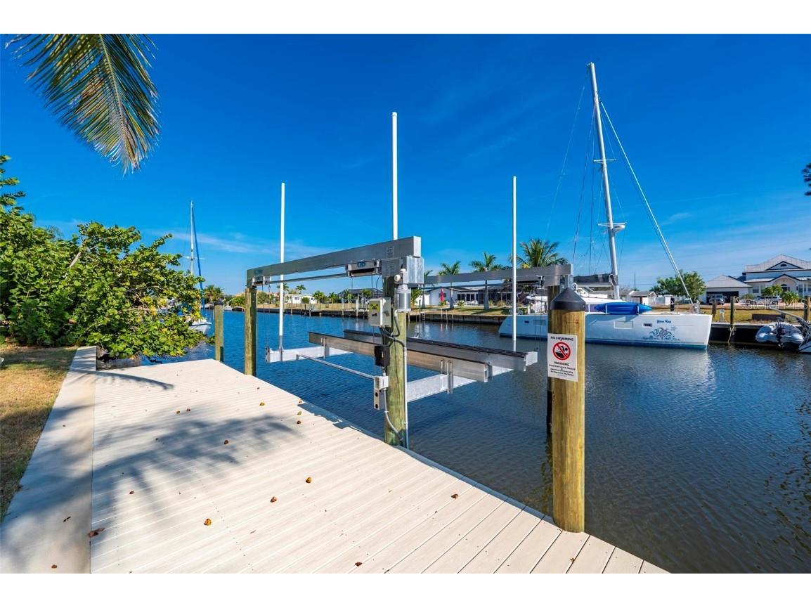 165 Small Street SE Port Charlotte FL 33952 C7518745 image9