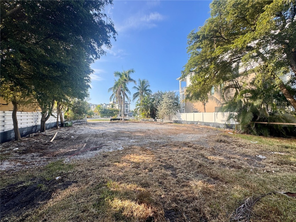 165 Tyler Drive Sarasota FL 34236 A4662203 image12