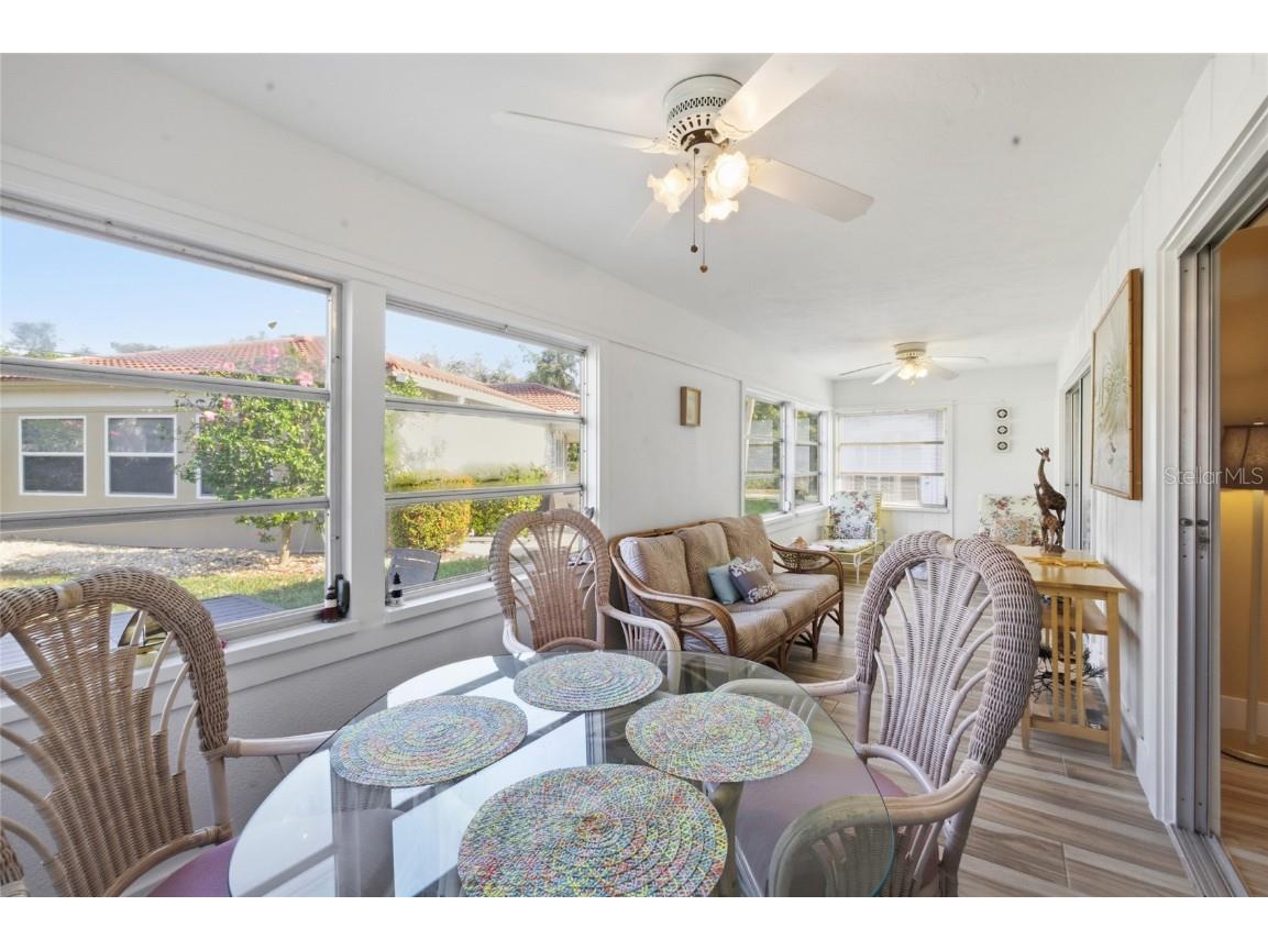 165 Vista Hermosa Circle #24A Sarasota FL 34242 N6141789 image11