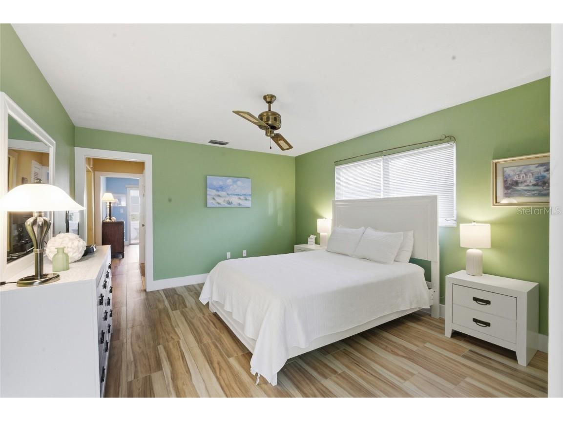 165 Vista Hermosa Circle #24A Sarasota FL 34242 N6141789 image19