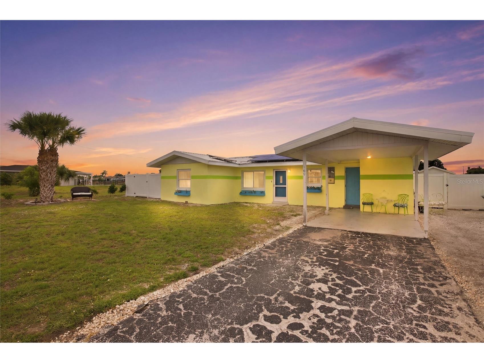 165 W Tarpon Boulevard NW Port Charlotte FL 33952 C7524582 image1