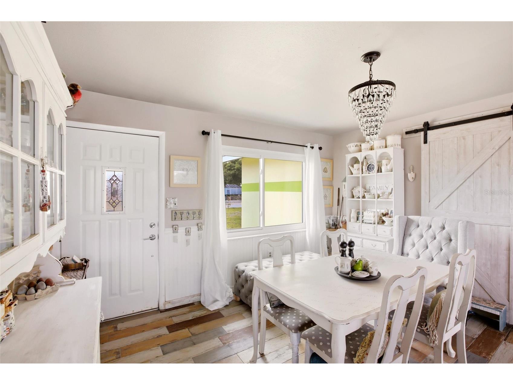 165 W Tarpon Boulevard NW Port Charlotte FL 33952 C7524582 image11