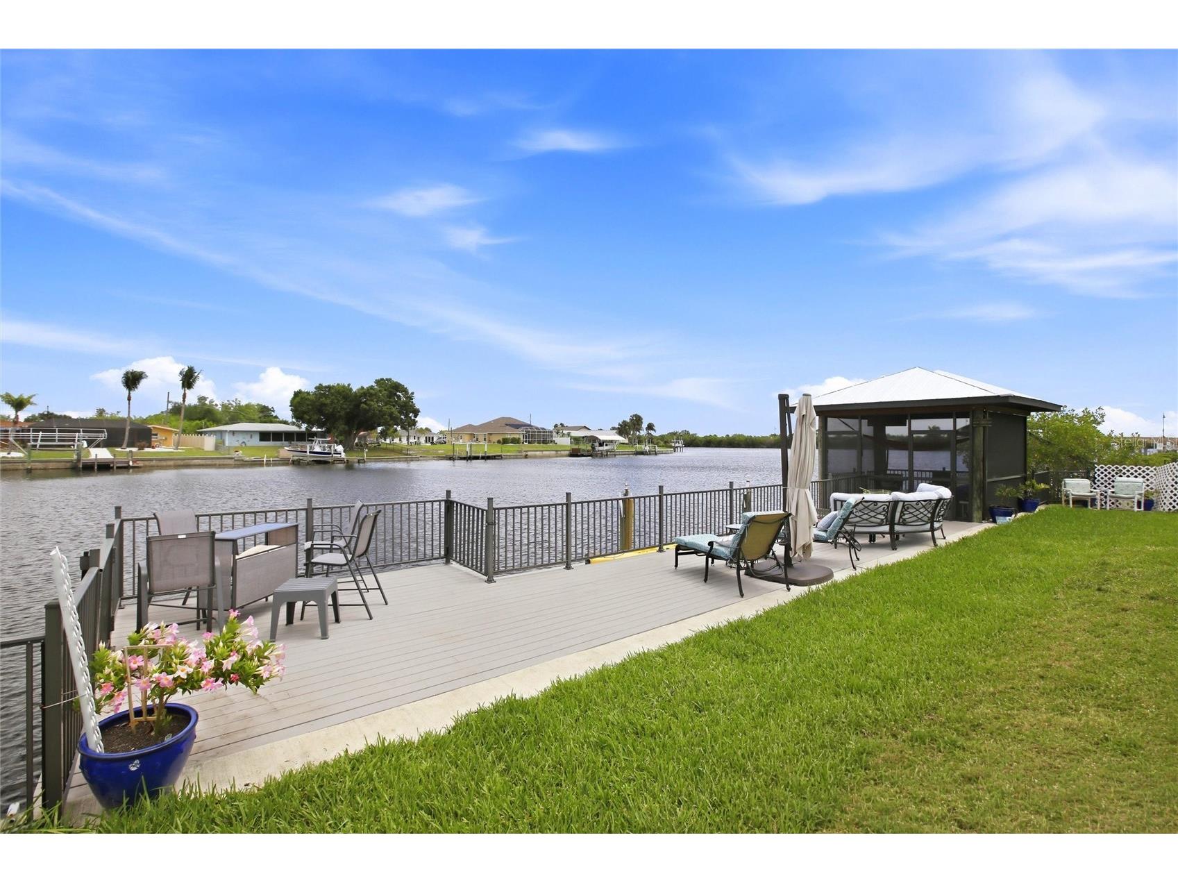 165 W Tarpon Boulevard NW Port Charlotte FL 33952 C7524582 image5