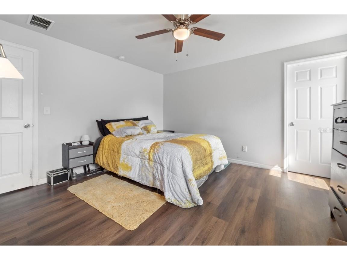 1650 14th Street S Saint Petersburg FL 33705 A4665529 image11