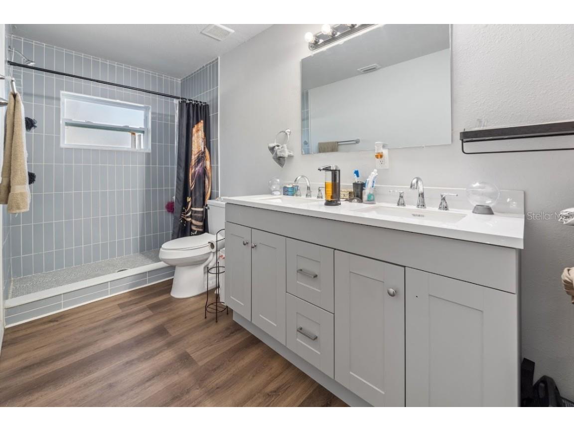 1650 14th Street S Saint Petersburg FL 33705 A4665529 image12