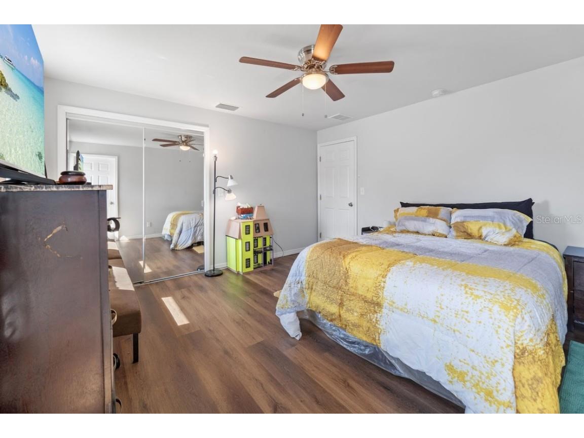 1650 14th Street S Saint Petersburg FL 33705 A4665529 image9