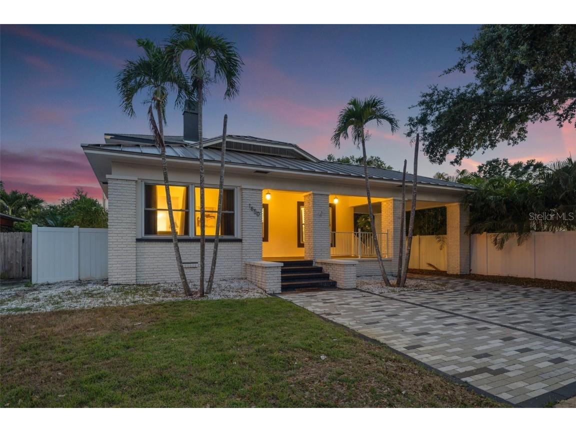 1650 22nd Avenue N Saint Petersburg FL 33713 TB8394940 image1