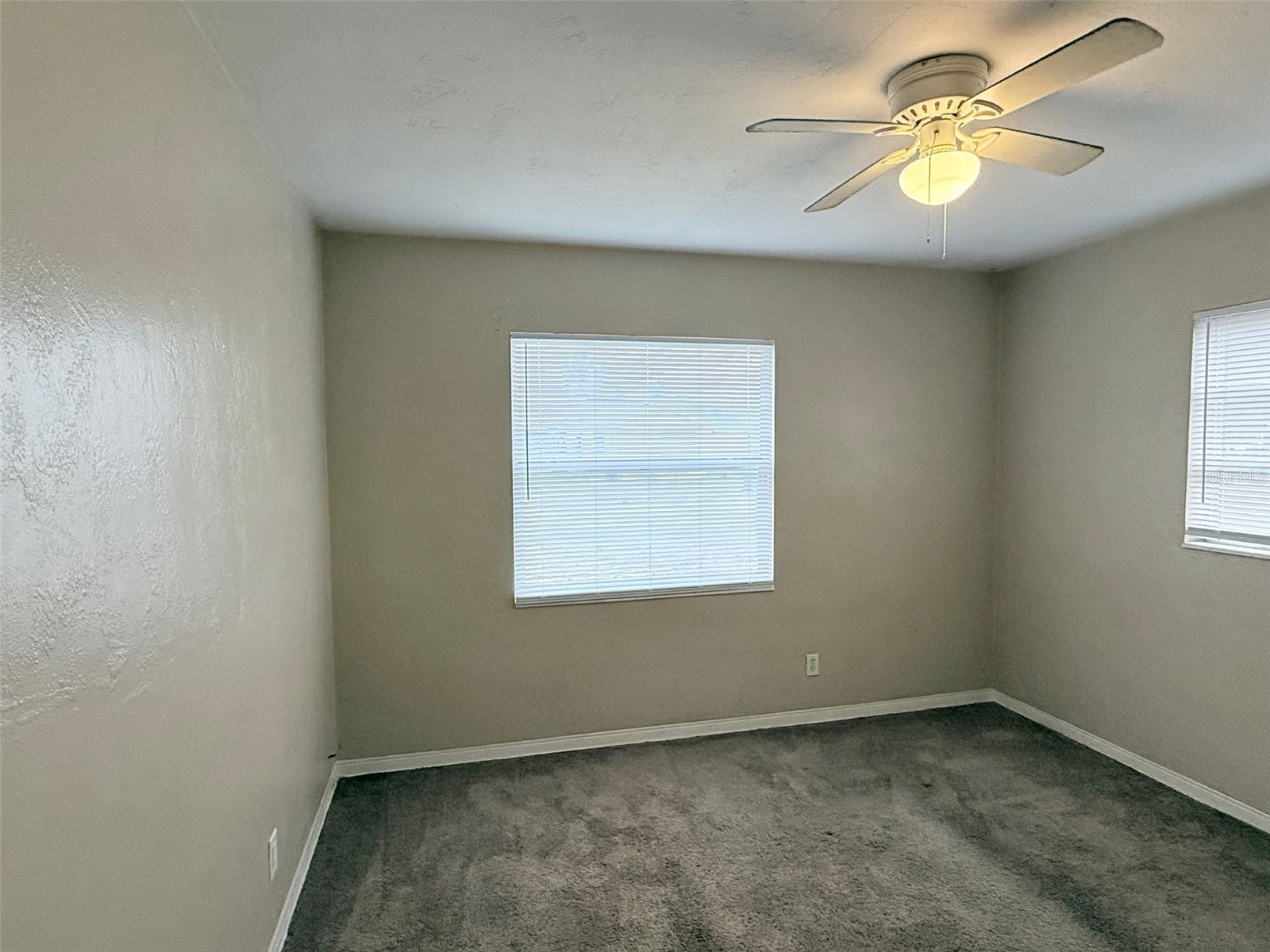 1650 30th Avenue N Saint Petersburg FL 33713 TB8504973 image10