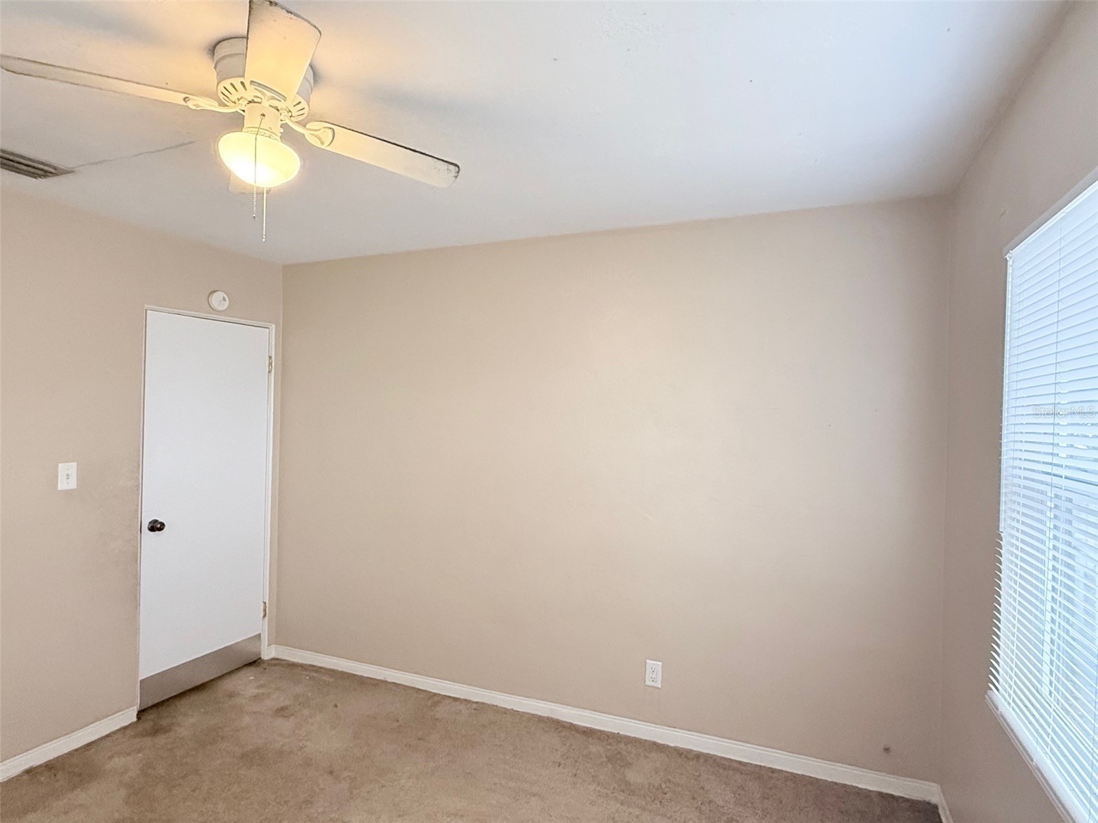 1650 30th Avenue N Saint Petersburg FL 33713 TB8504973 image12
