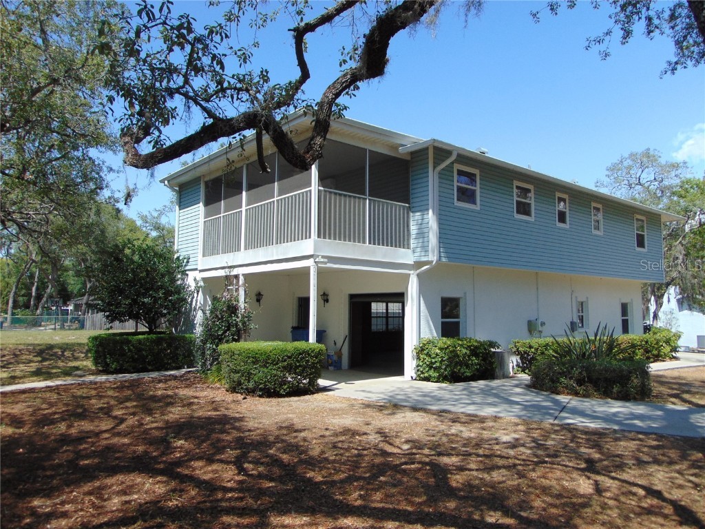 1650 Dixie Highway Tarpon Springs FL 34689 U8198855 image1