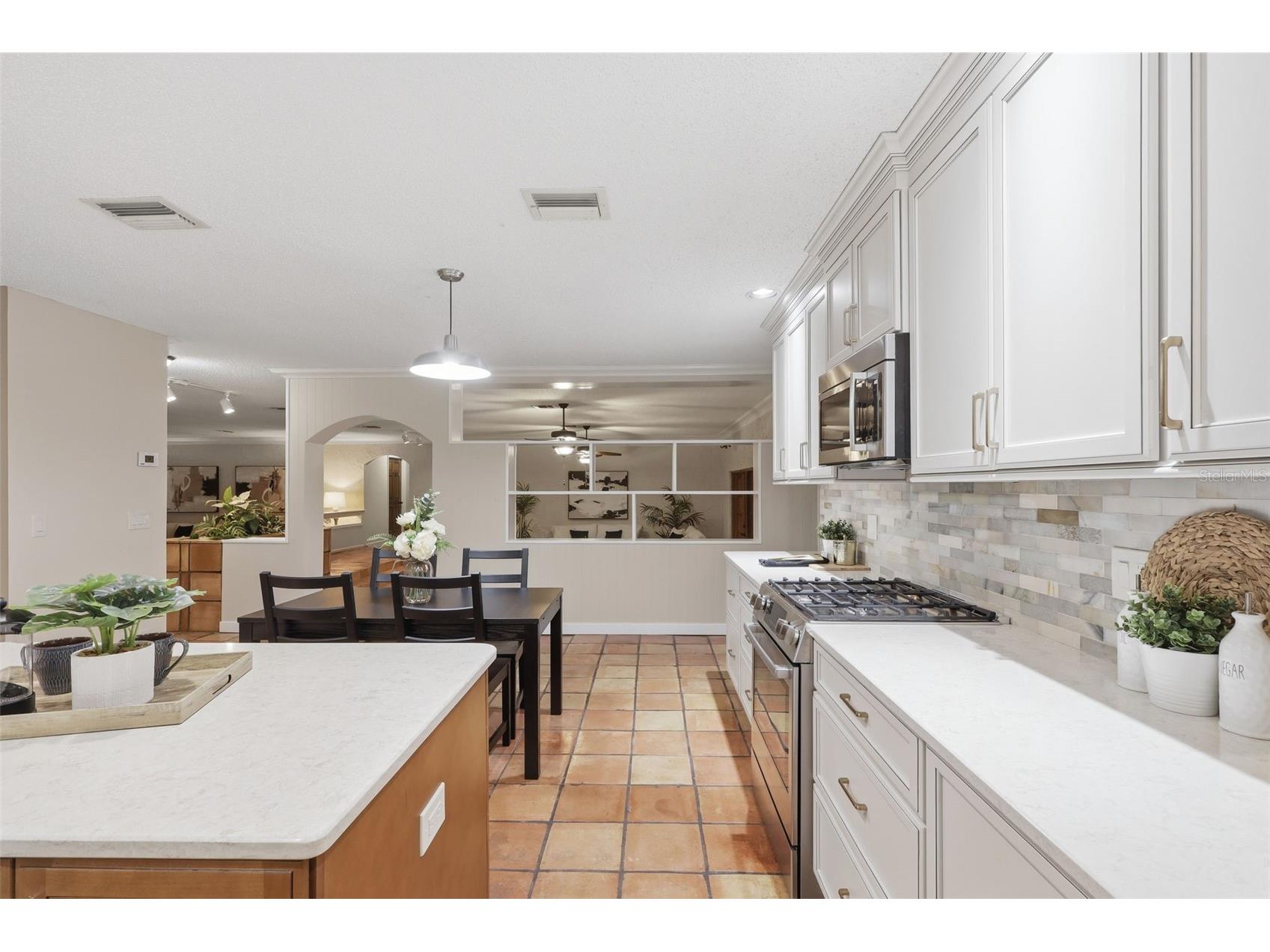 1650 E University Avenue Orange City FL 32763 V4948506 image37