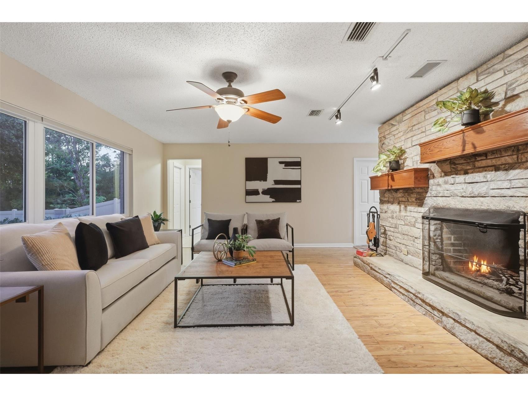 1650 E University Avenue Orange City FL 32763 V4948506 image9