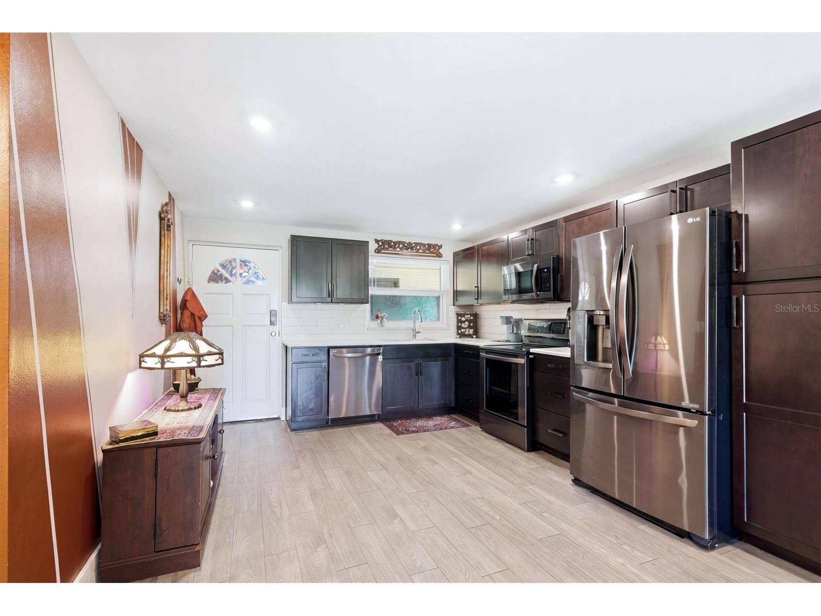1650 Pine Tree Lane #103 Sarasota FL 34236 - HUDSON BAYOU A4692661 image16