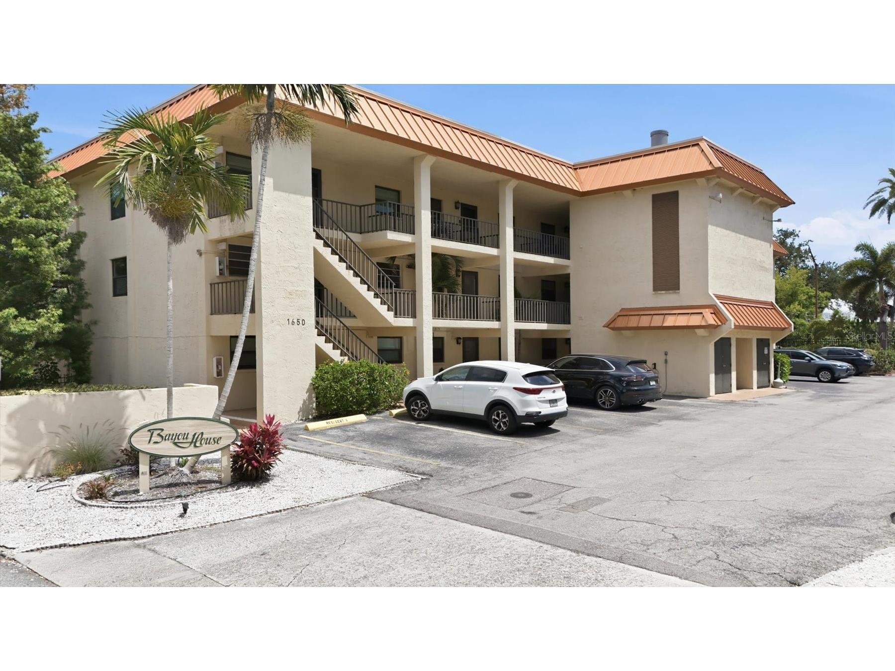 1650 Pine Tree Lane #103 Sarasota FL 34236 - HUDSON BAYOU A4692661 image41
