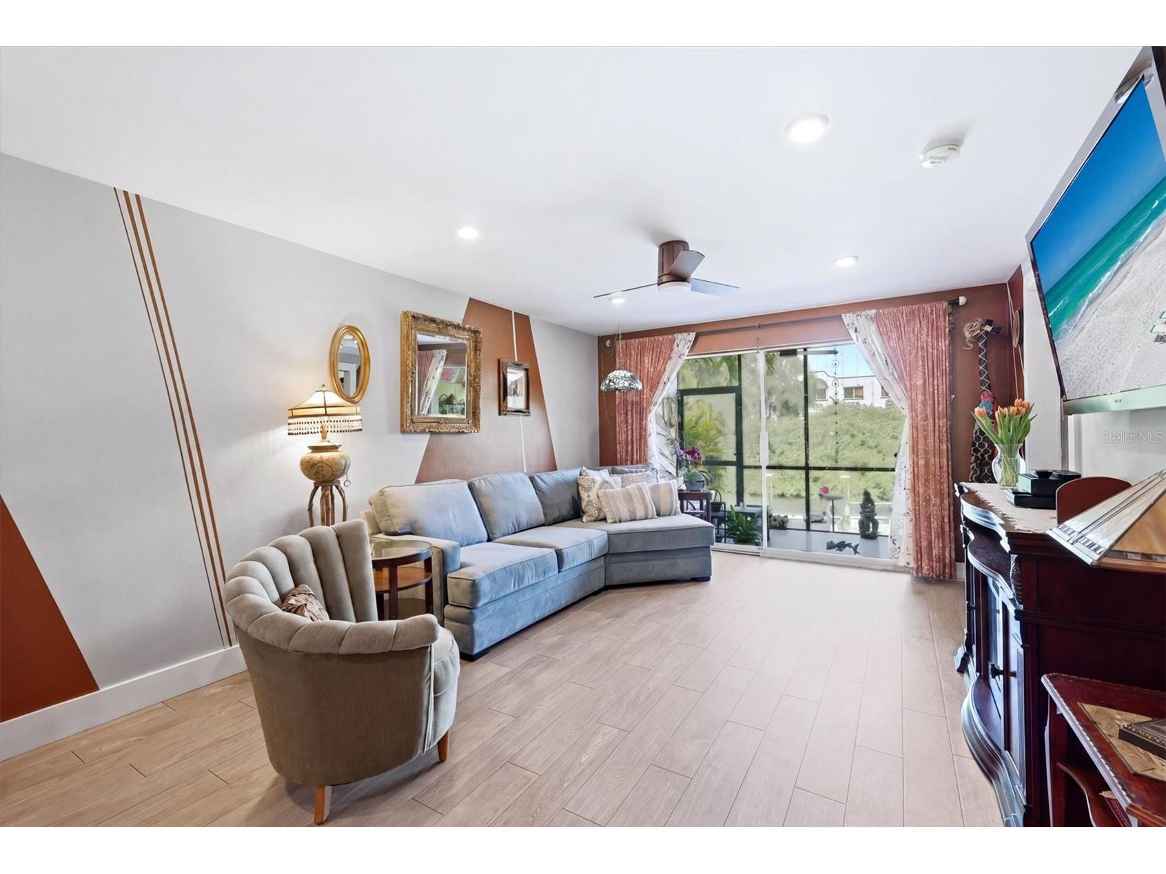 1650 Pine Tree Lane #103 Sarasota FL 34236 - HUDSON BAYOU A4692661 image8