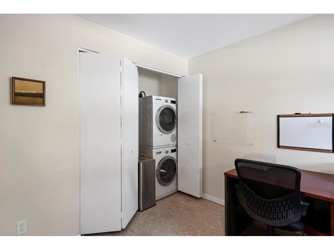 1650 Pine Tree Lane #105 Sarasota FL 34236 - HUDSON BAYOU A4657196 image18