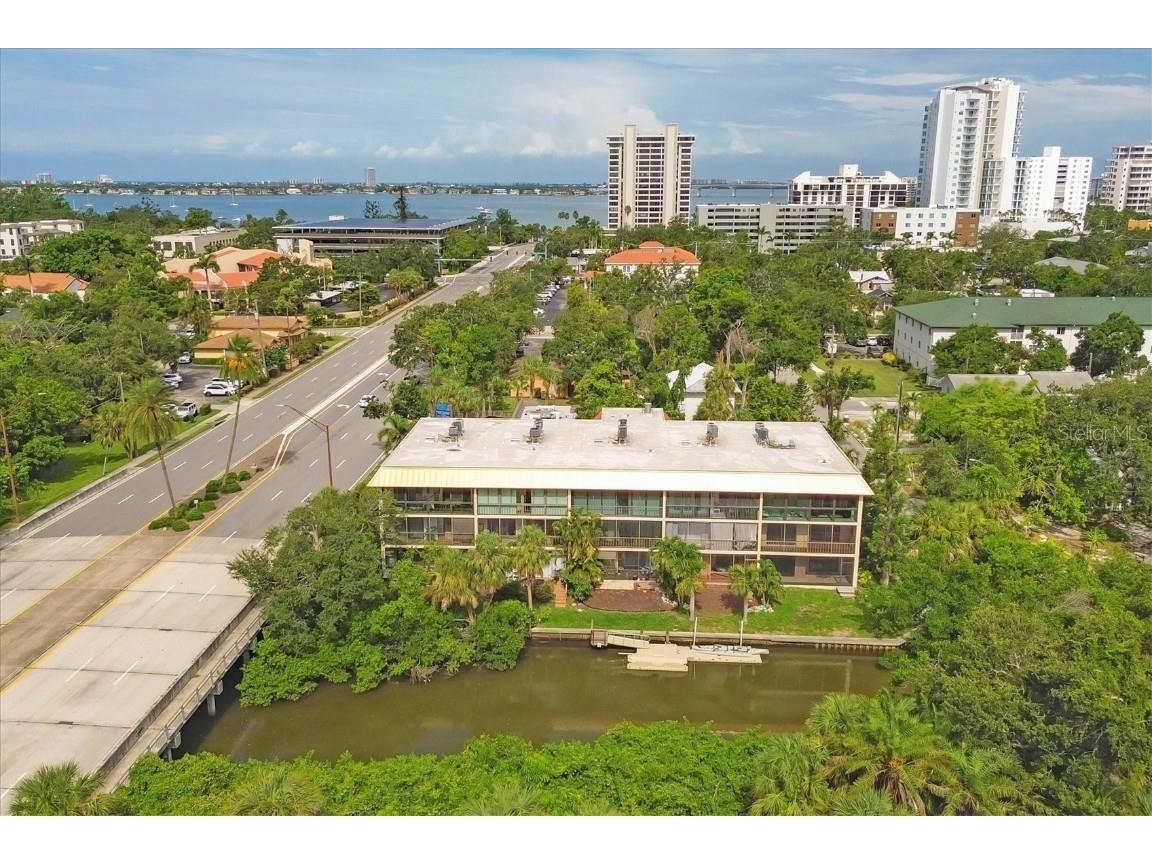 1650 Pine Tree Lane #105 Sarasota FL 34236 - HUDSON BAYOU A4657196 image22