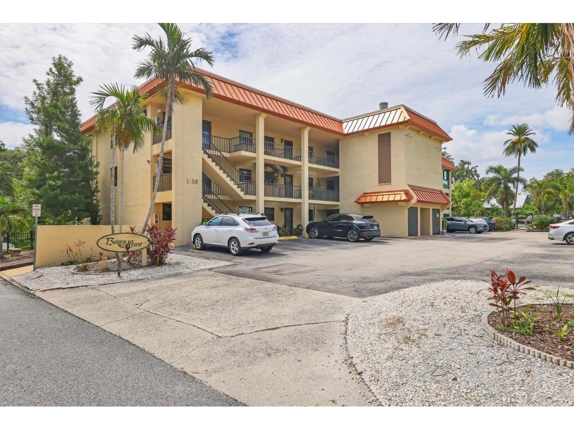 1650 Pine Tree Lane #105 Sarasota FL 34236 - HUDSON BAYOU A4657196 image24