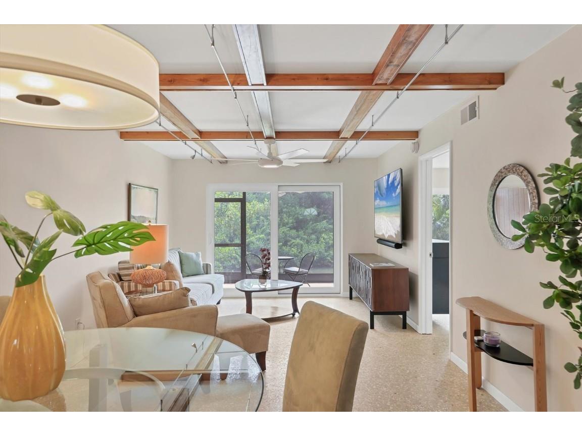 1650 Pine Tree Lane #105 Sarasota FL 34236 - HUDSON BAYOU A4657196 image3