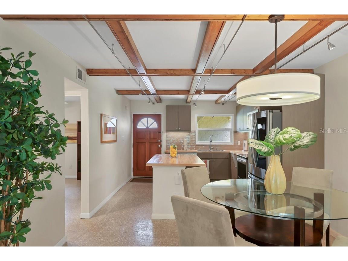 1650 Pine Tree Lane #105 Sarasota FL 34236 - HUDSON BAYOU A4657196 image8