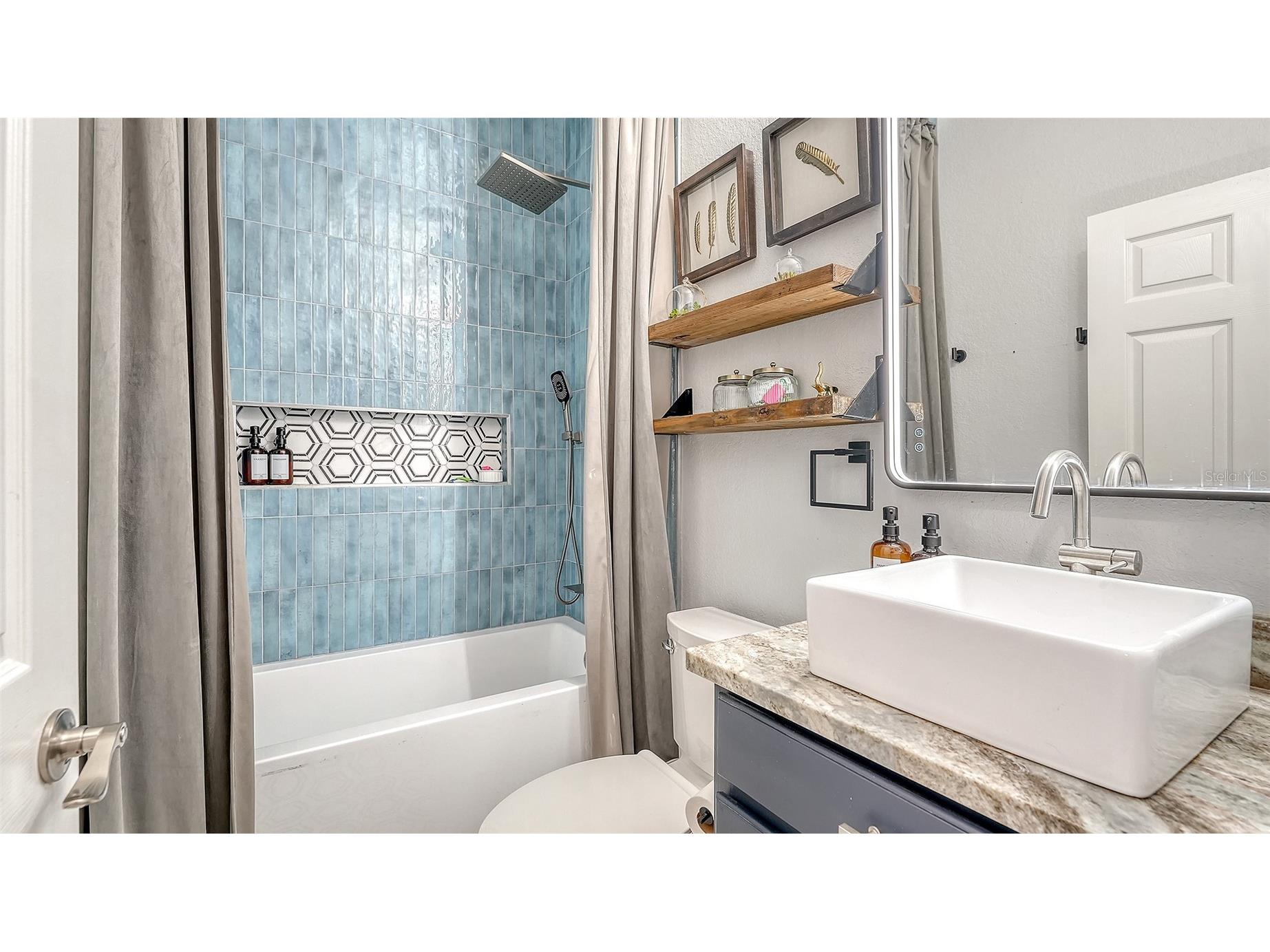 1650 Pinyon Pine Drive Sarasota FL 34240 A4696661 image29