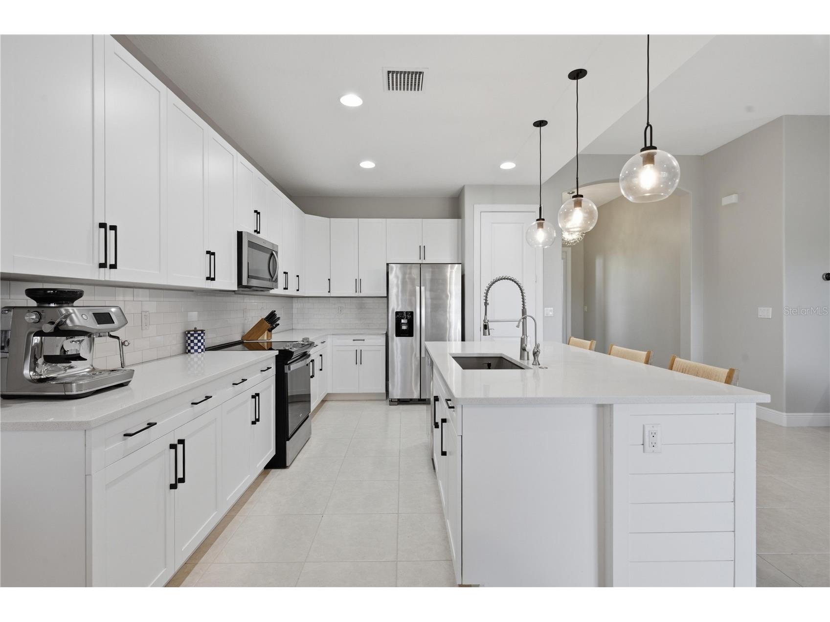 1650 Segovia Circle Vero Beach FL 32966 TB8491004 image9