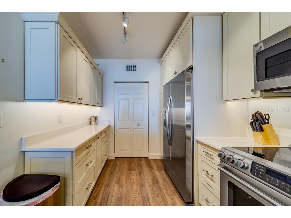 16500 Gulf Boulevard #355 North Redington Beach FL 33708 TB8376996 image10