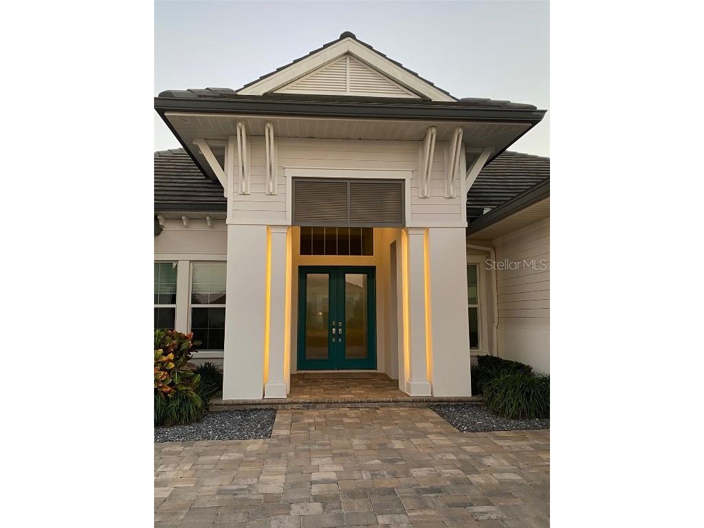 16502 Cornwall Lane Bradenton FL 34202 A4551204 image1