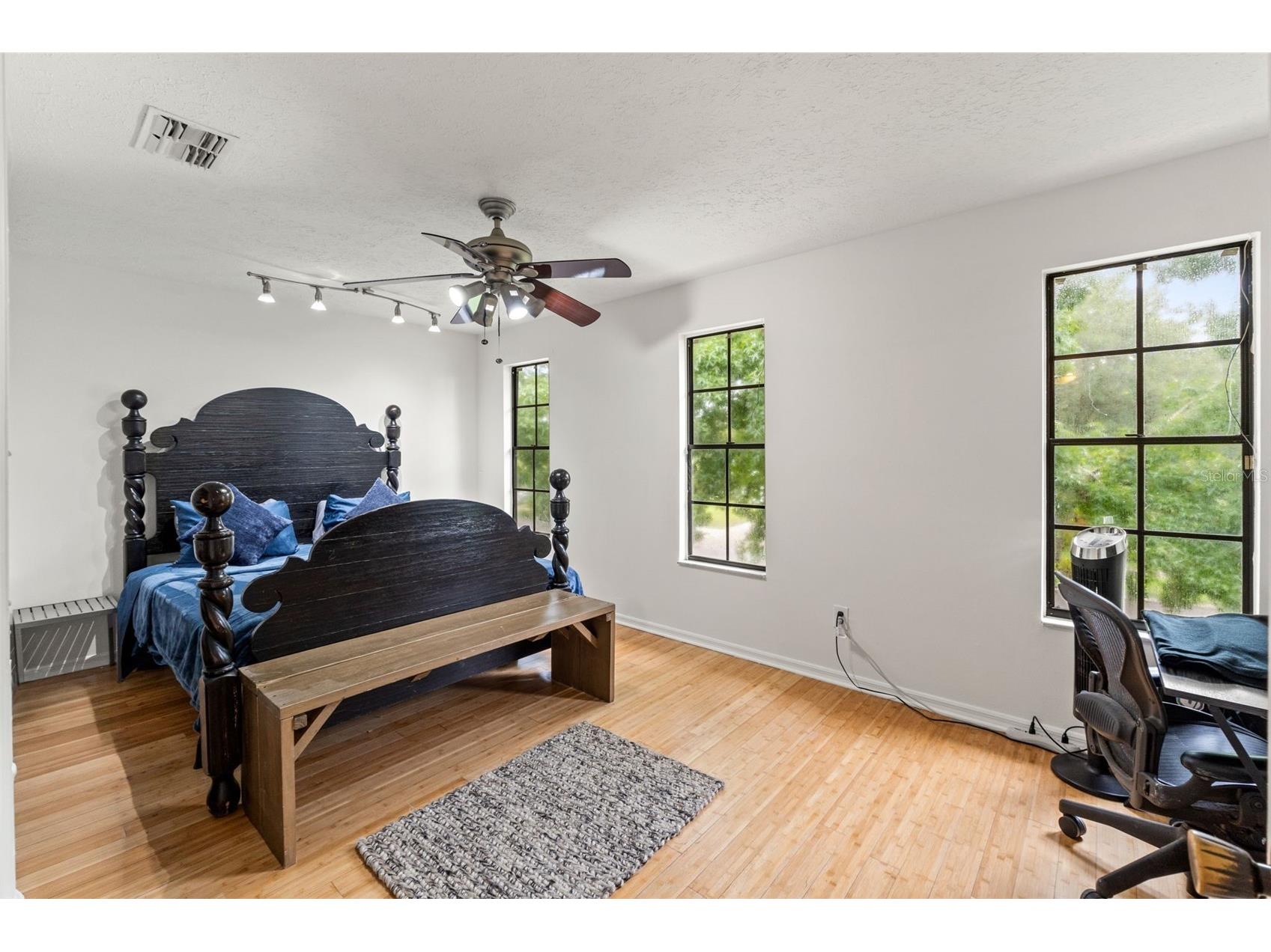 16502 E Course Drive Tampa FL 33624 W7878503 image47