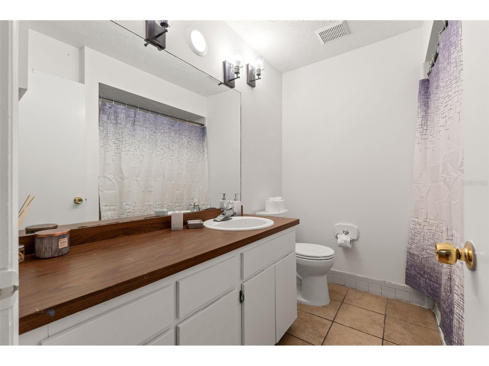 16502 E Course Drive Tampa FL 33624 W7878503 image48