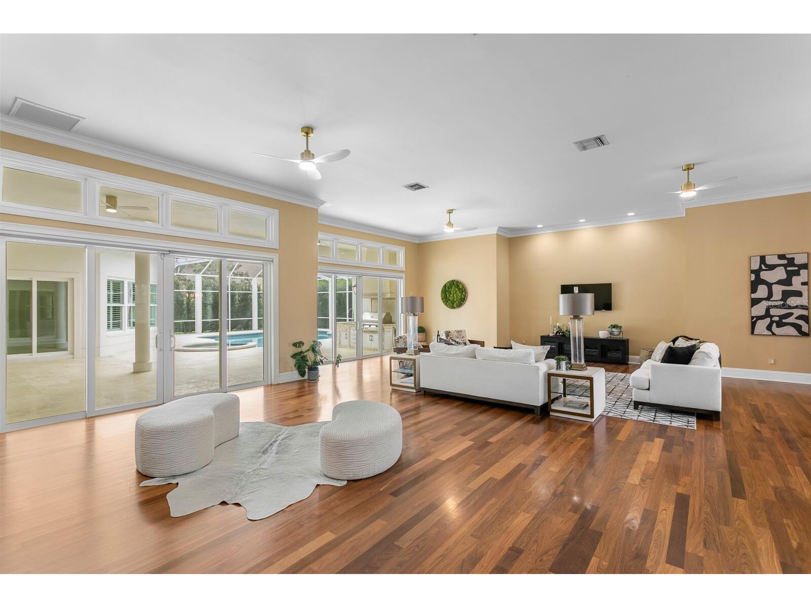 16504 Avila Boulevard Tampa FL 33613 TB8485075 image12