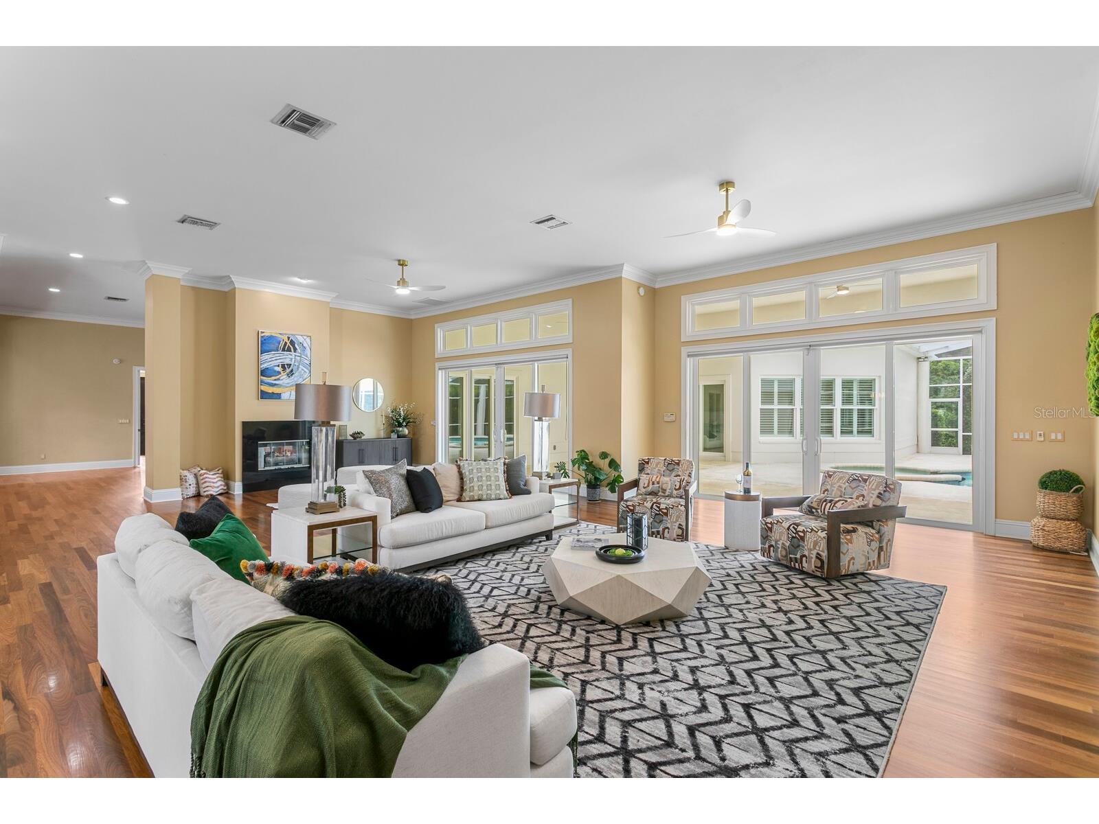 16504 Avila Boulevard Tampa FL 33613 TB8485075 image16