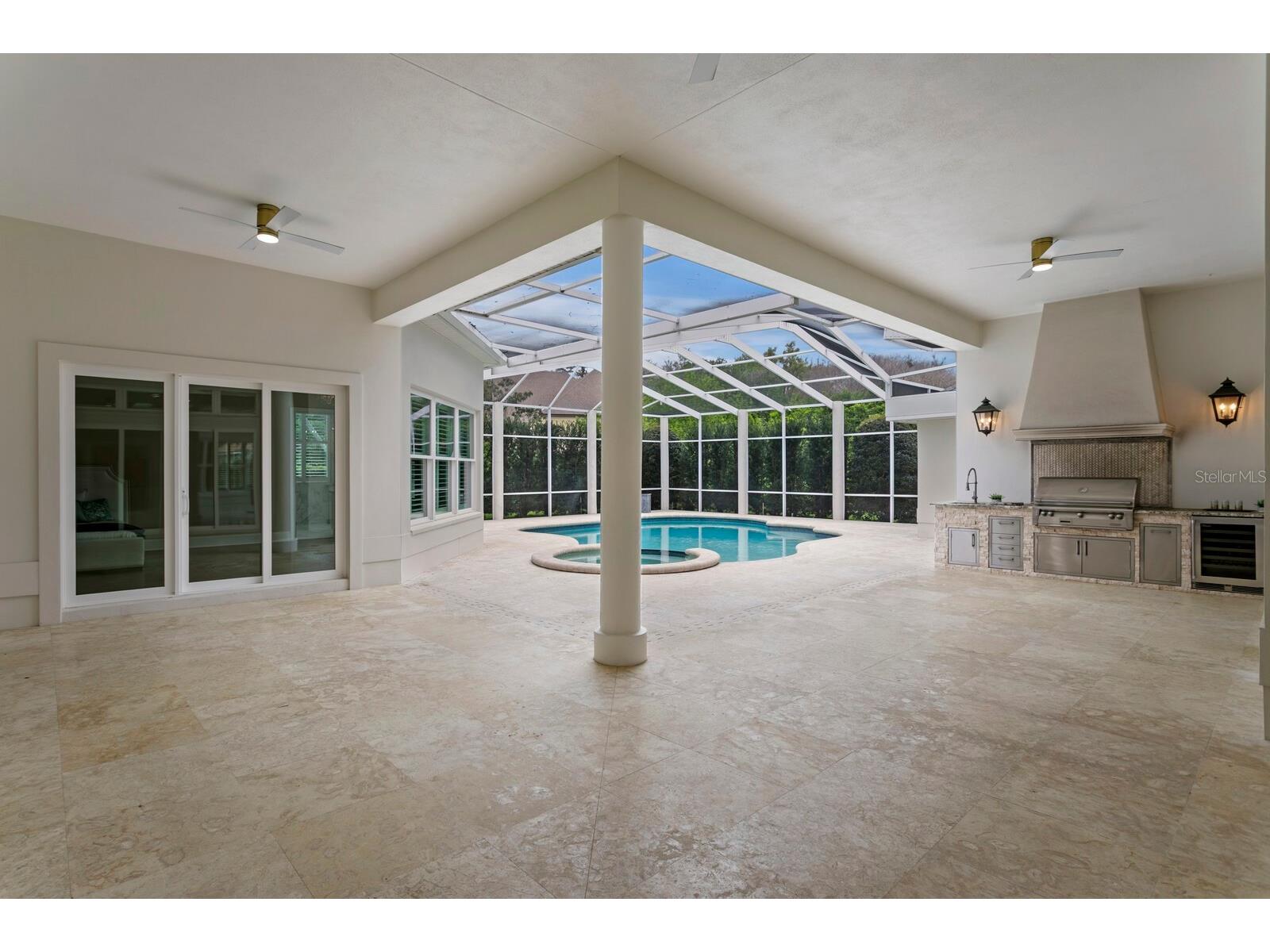16504 Avila Boulevard Tampa FL 33613 TB8485075 image41