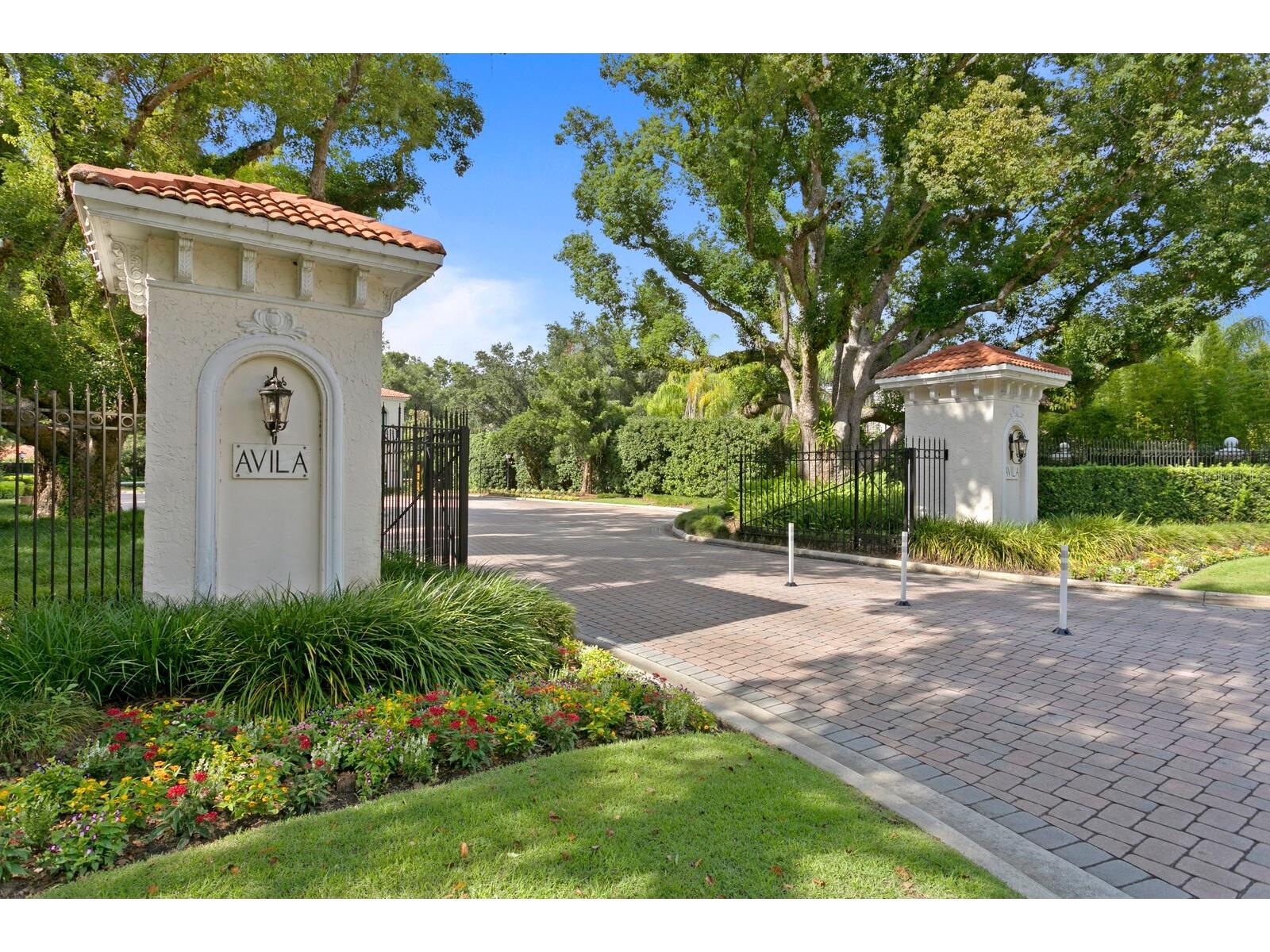16504 Avila Boulevard Tampa FL 33613 TB8485075 image45