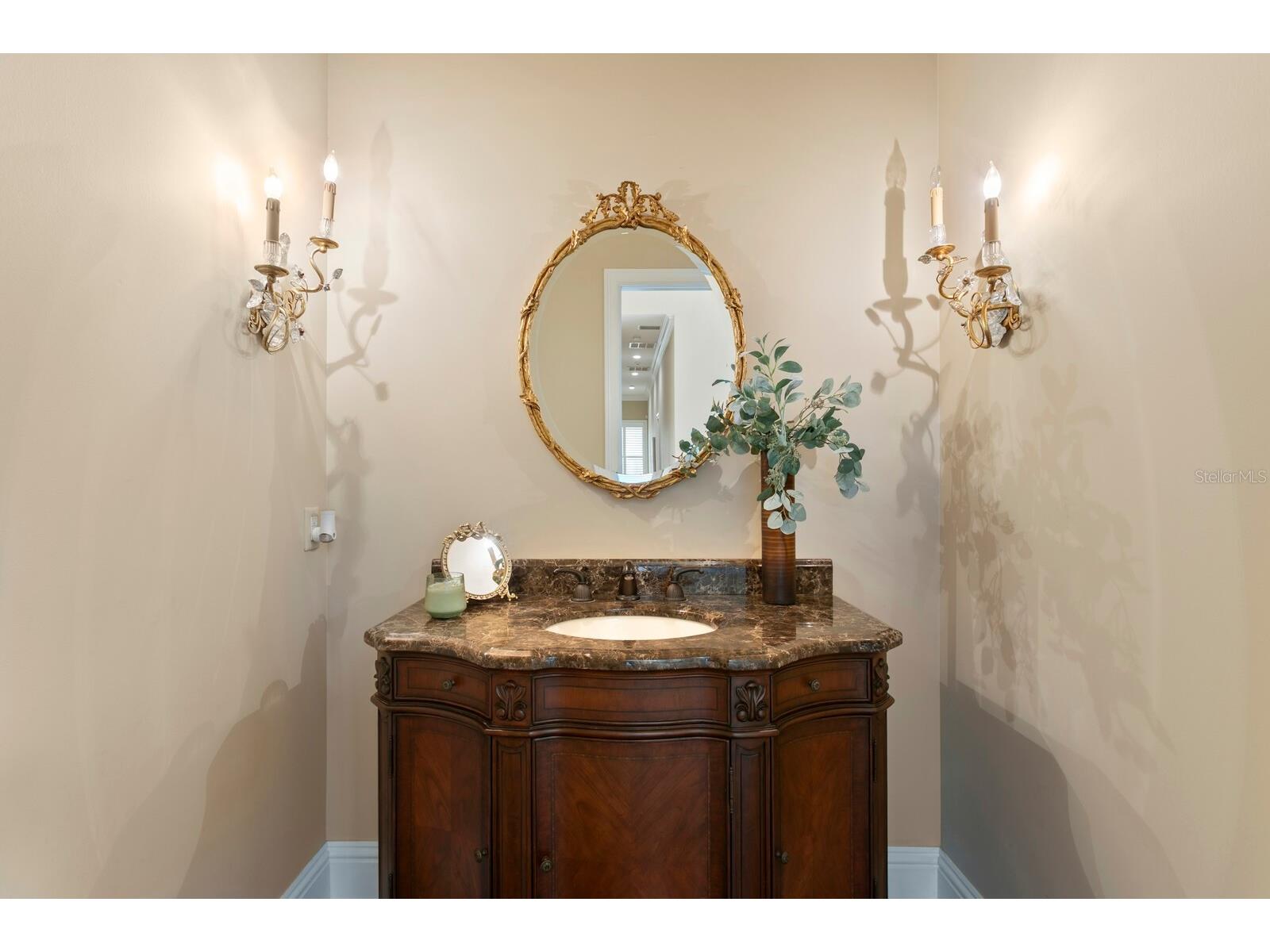16504 Avila Boulevard Tampa FL 33613 TB8485075 image6