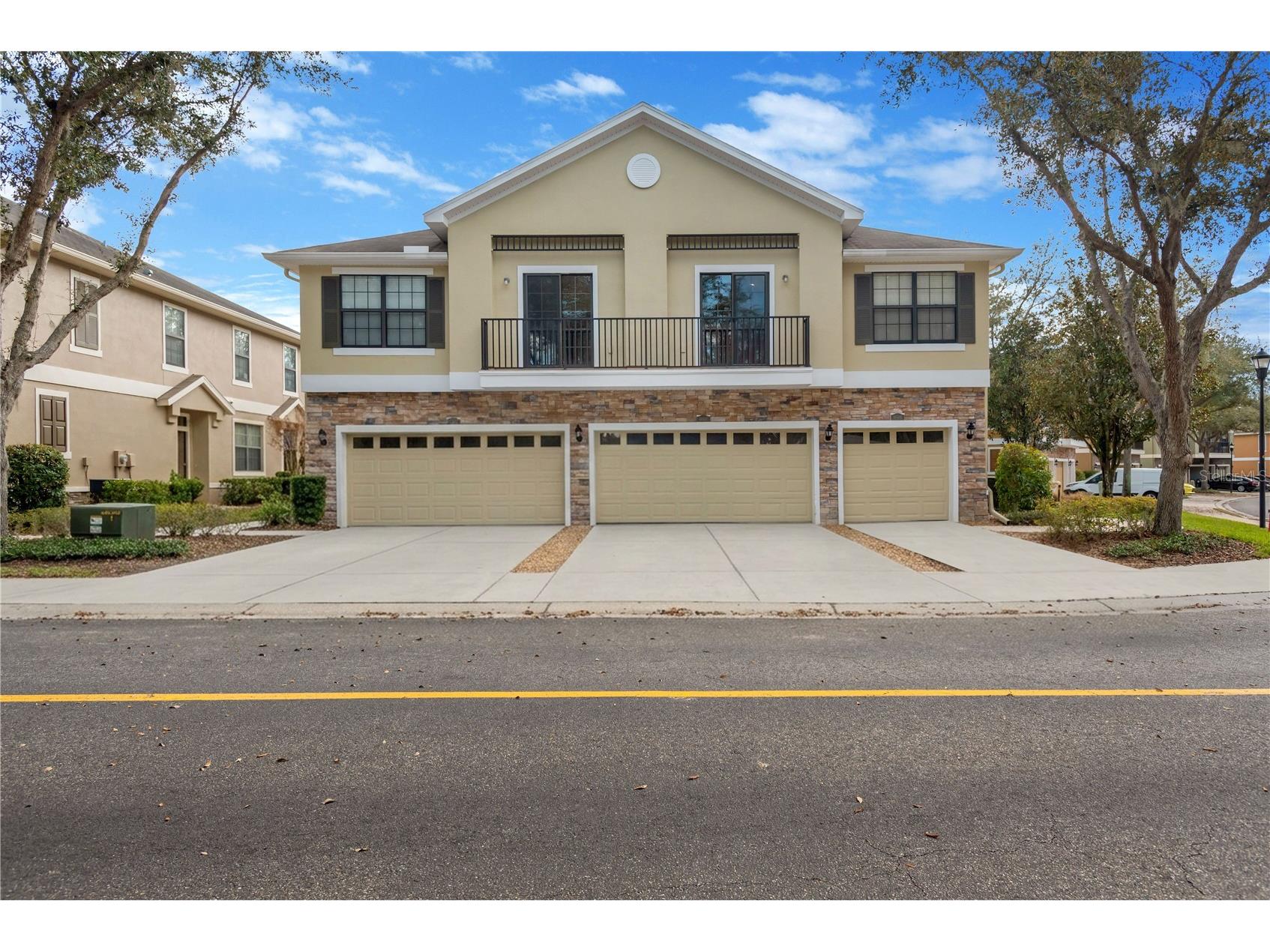 16505 Kingletridge Avenue Lithia FL 33547 TB8483473 image1
