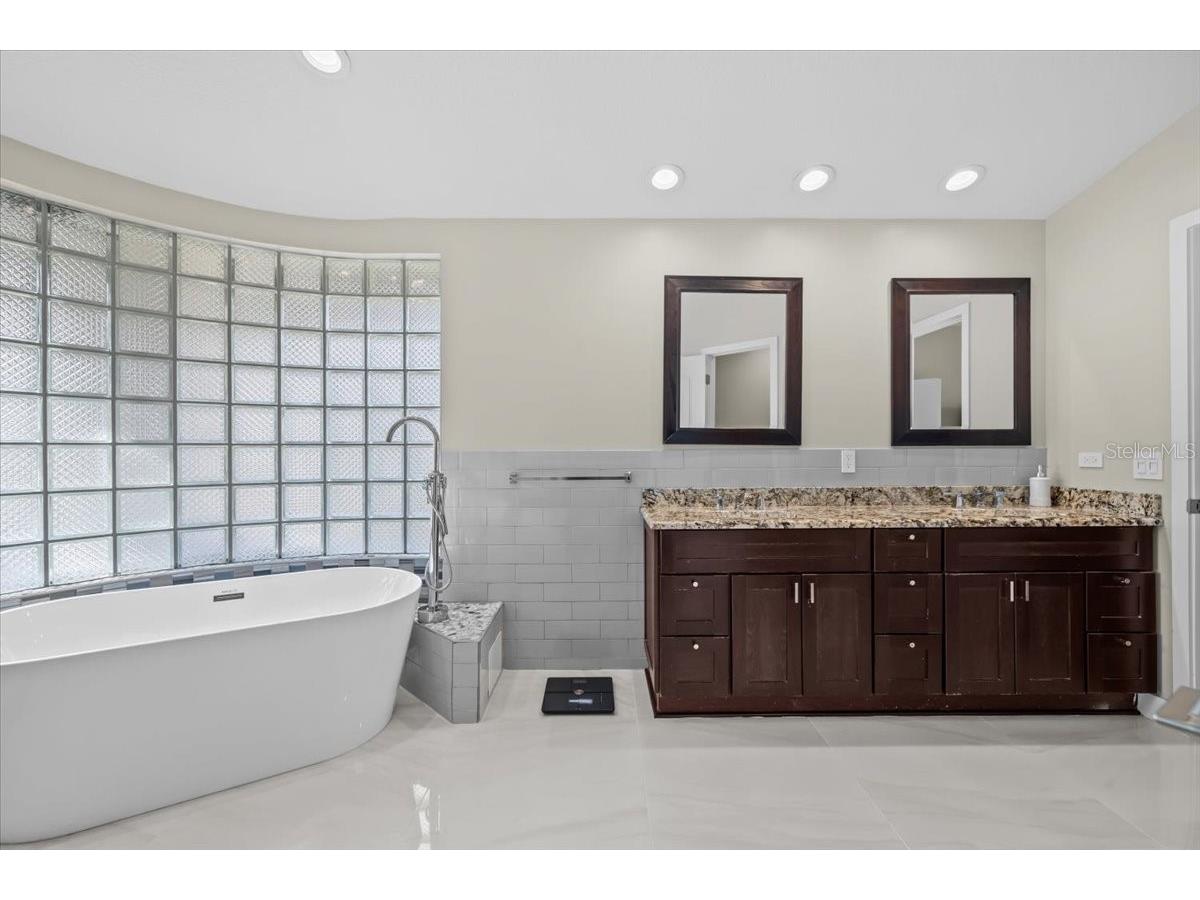 16506 Longleat Drive Lutz FL 33549 TB8477260 image37