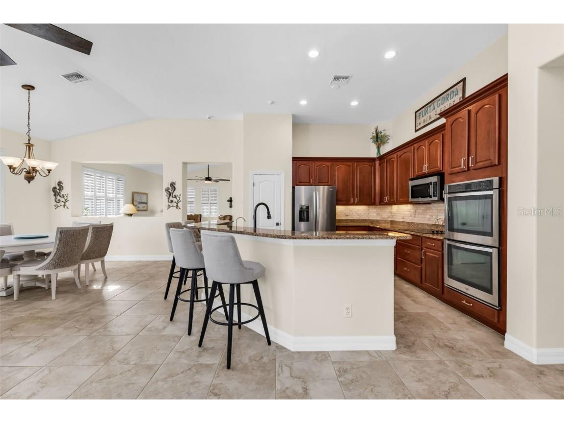 16508 Tonawanda Drive Punta Gorda FL 33955 C7517063 image2