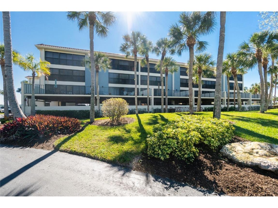 1651 Beach Road #301 Englewood FL 34223 - LEMON BAY/INTRACOASTAL WATERWA D6140523 image41