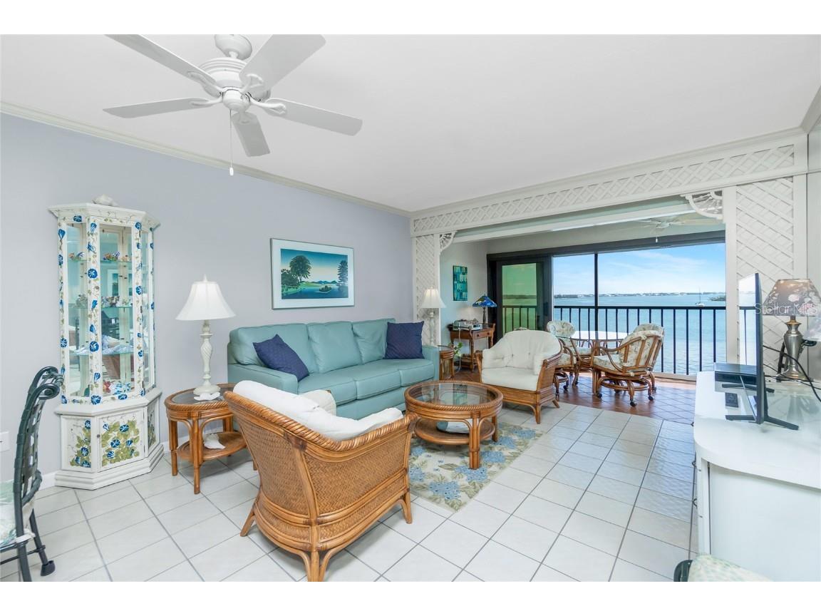 1651 Beach Road #301 Englewood FL 34223 - LEMON BAY/INTRACOASTAL WATERWA D6140523 image5