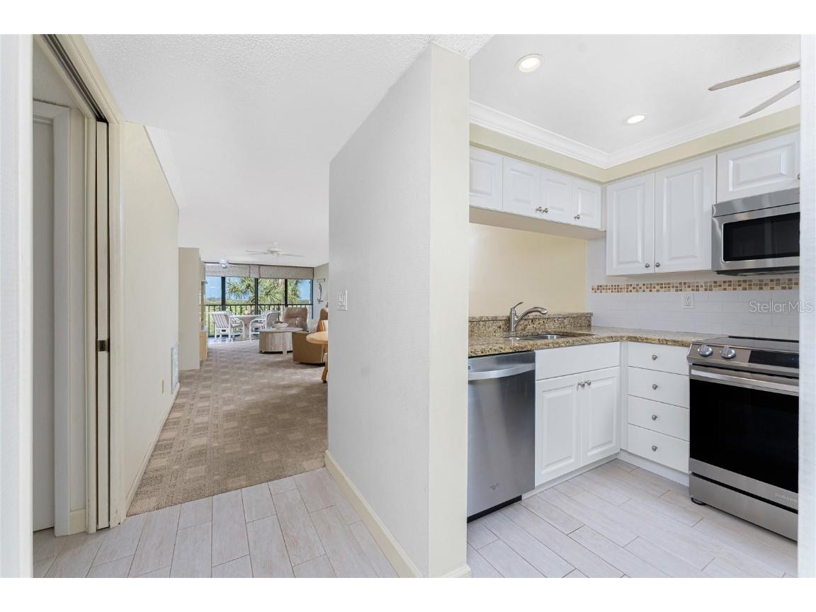 1651 Beach Road #311 Englewood FL 34223 D6141128 image10