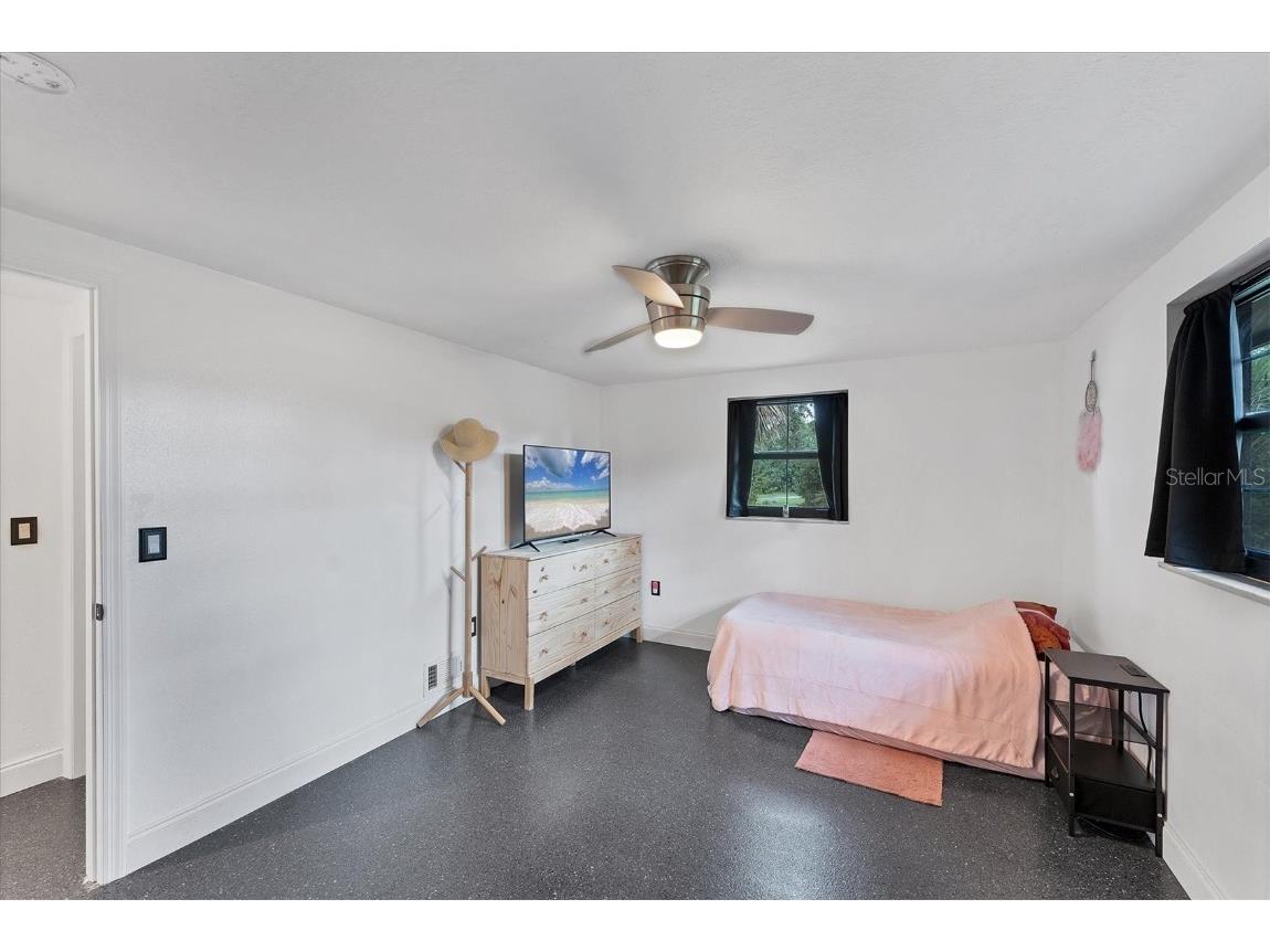 1651 Lakeview Place Englewood FL 34223 D6143973 image23